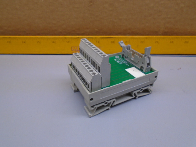 1492-IFM20FN Allen Bradley Breakout Block 1492-IFM20FN W404