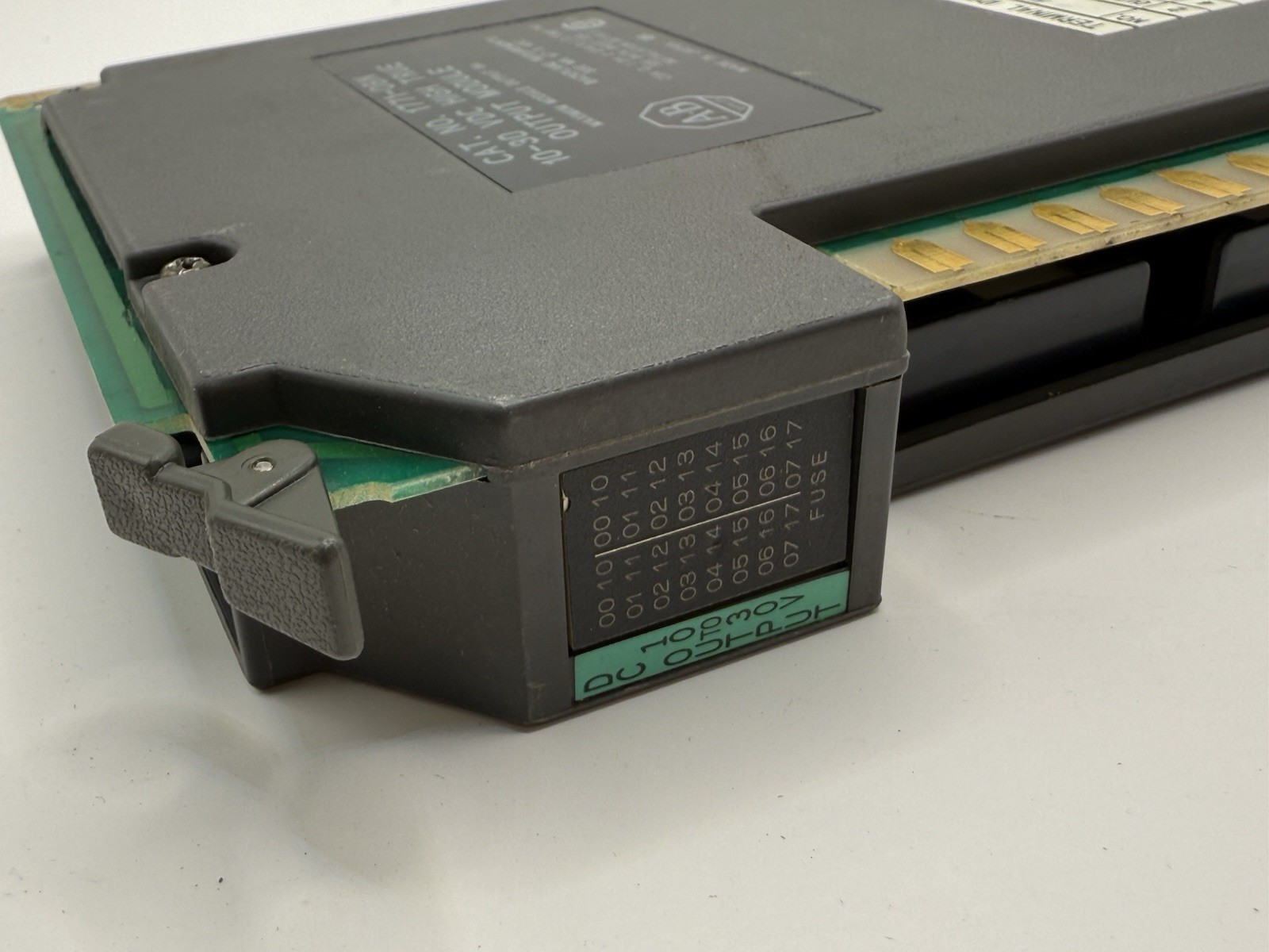 Allen-Bradley 1771-OBN 10 to 30 VDC High True Output Module