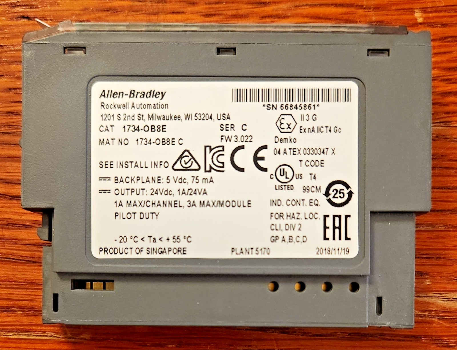 Allen-Bradley 1734-OB8E /C POINT I/O 8 Point 24V DC Output Module