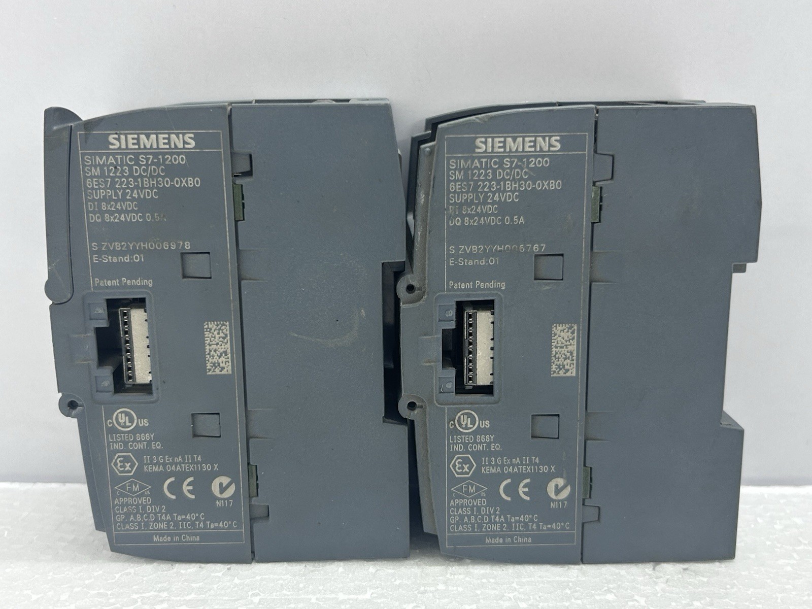 SIEMENS SM1223 S7-1200 6ES7 223-1BH30-0XB0 DIGITAL INPUT/OUTPUT LOT OF 2PCS