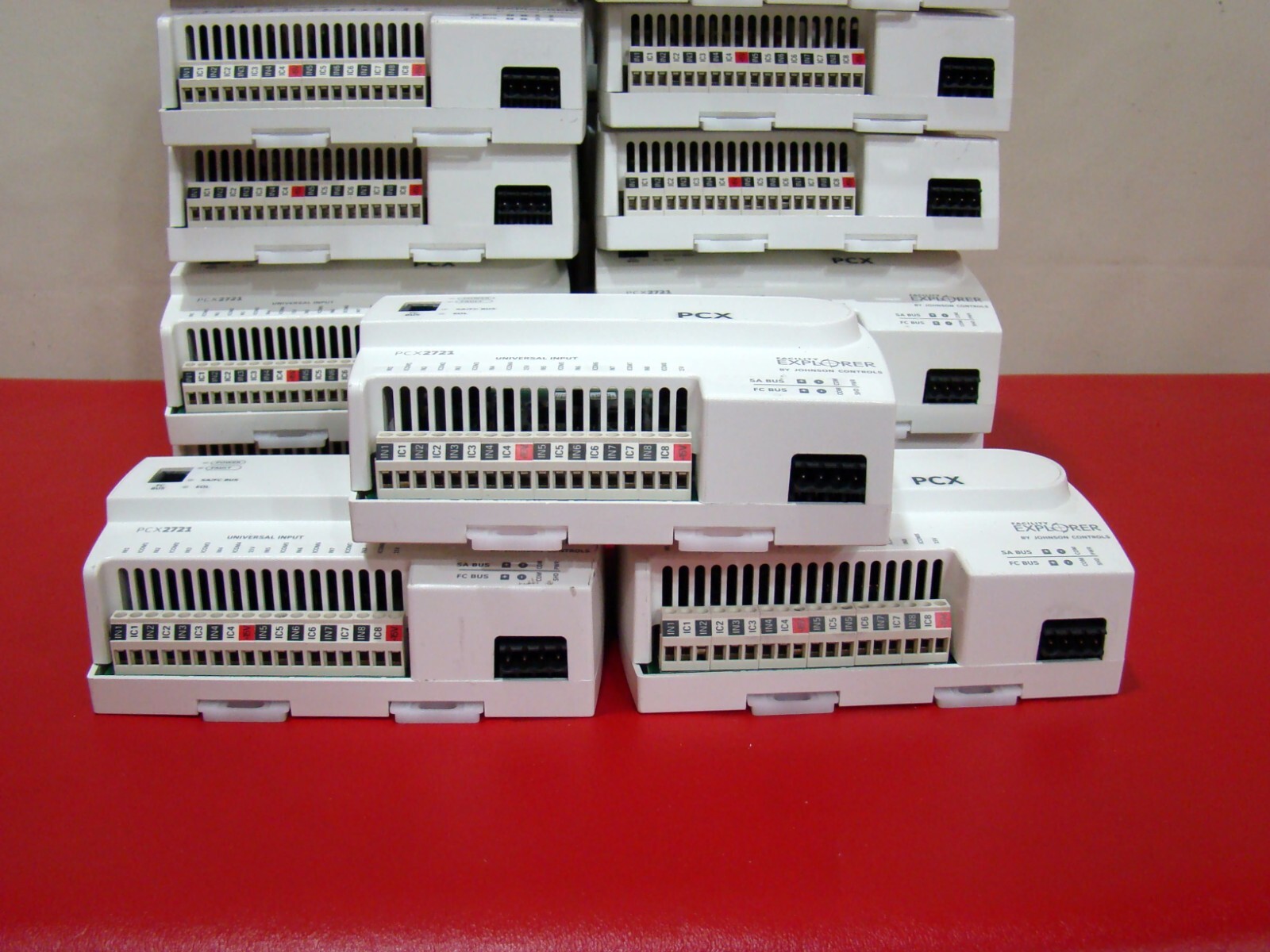 Johnson Controls FX-PCX2721-0 Expansion Input/Output Module FX PCX 8 UI/2 AO