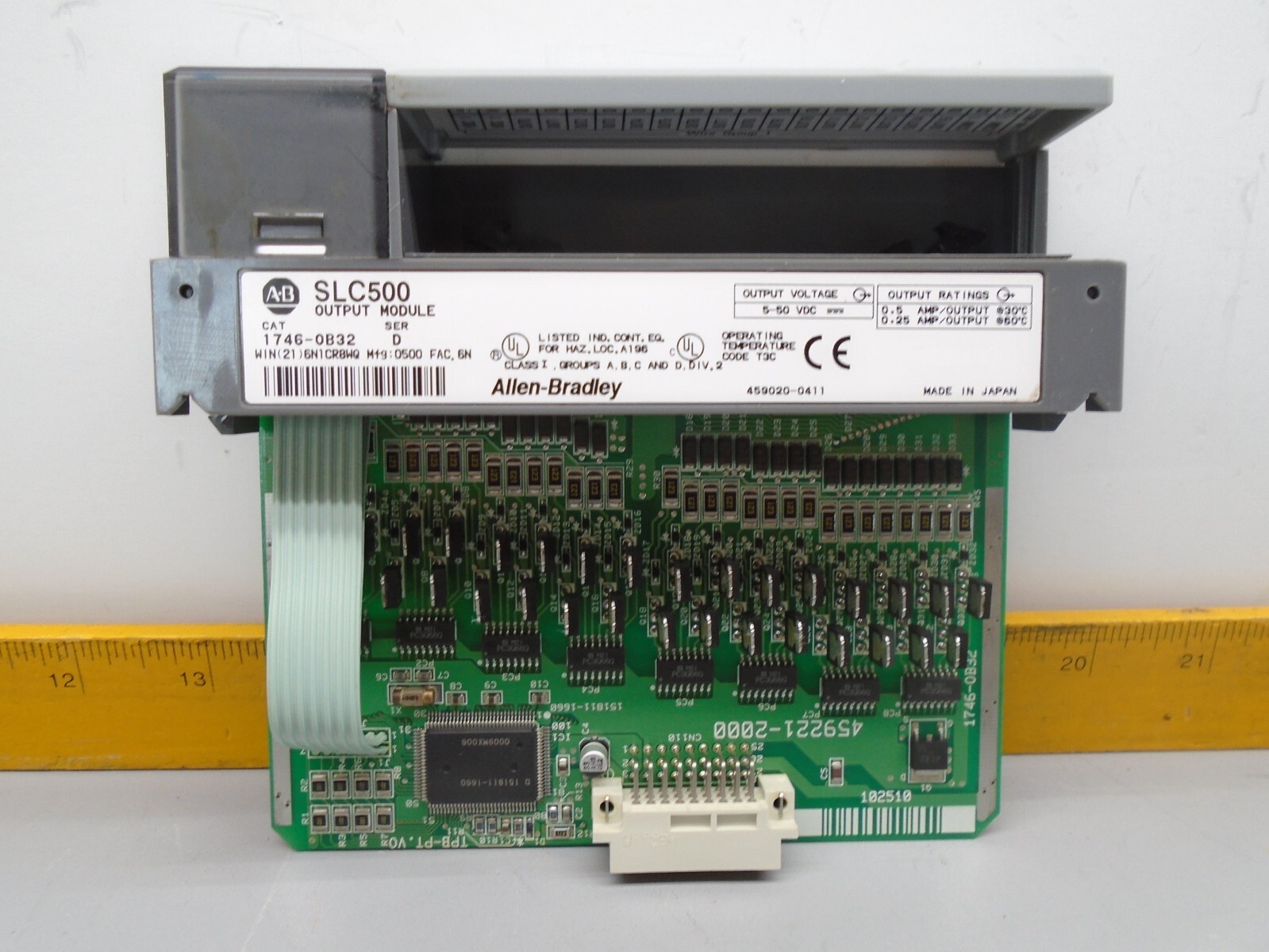 1746-OB32 /D Allen Bradley SLC 500 DC output 1746-0B32 W218