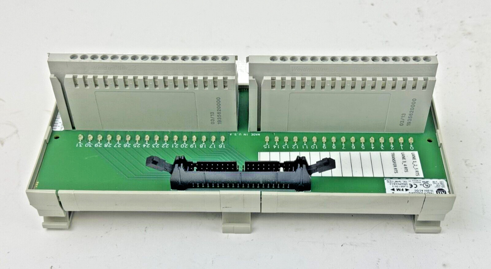 ALLEN-BRADLEY – 1492-IFM40D24-3 SER. A – 40 POINT INTERFACE MODULE 10-30VDC