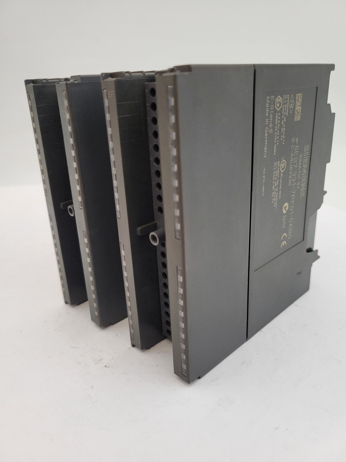 2 PC Siemens 6ES7331-7PF01-0AB0 Analog Input module 8 Analog 2-4 Wire