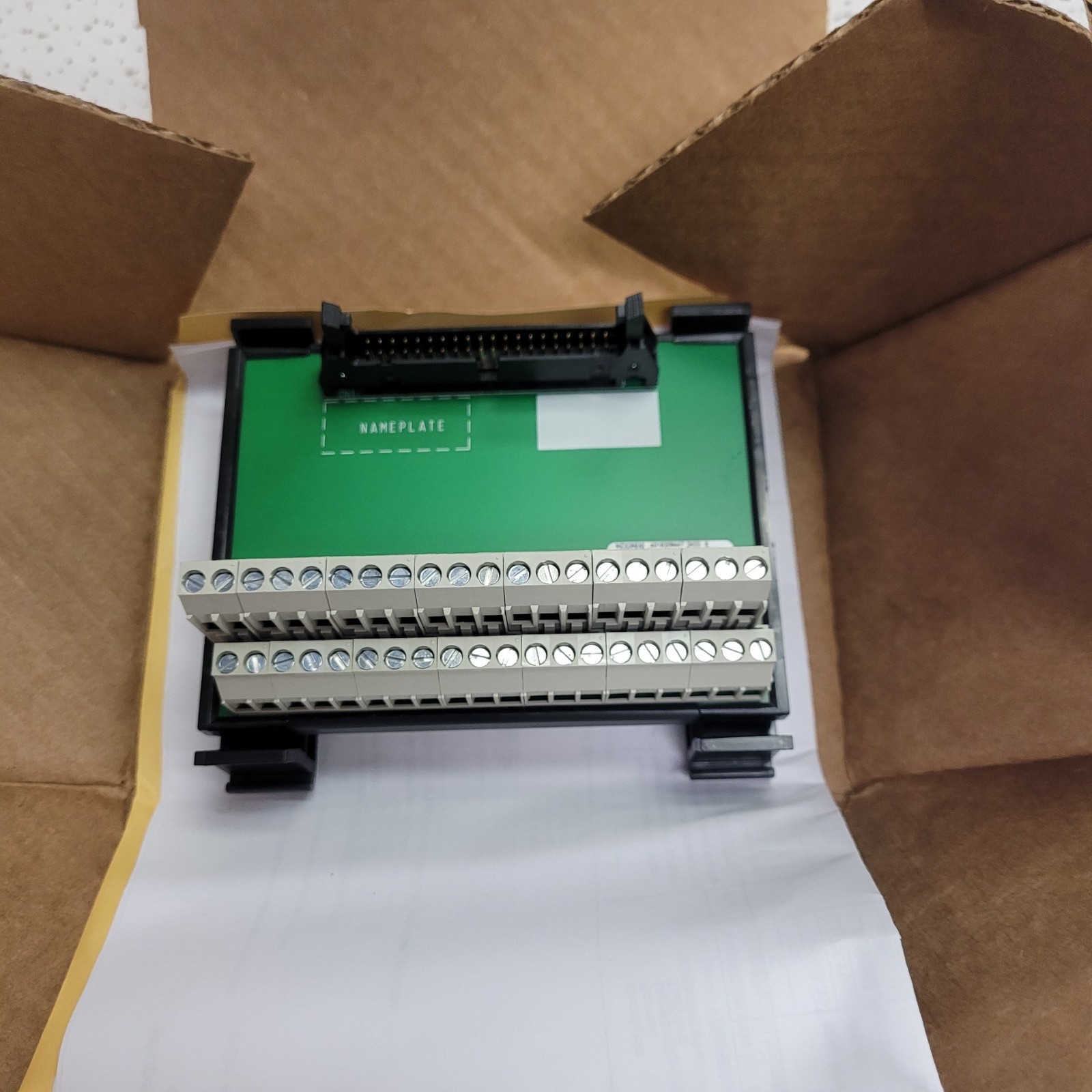 New Allen Bradley 1492-IFM40F Interface Module 1492-IFM40F-F24-2 NEW Retail Box