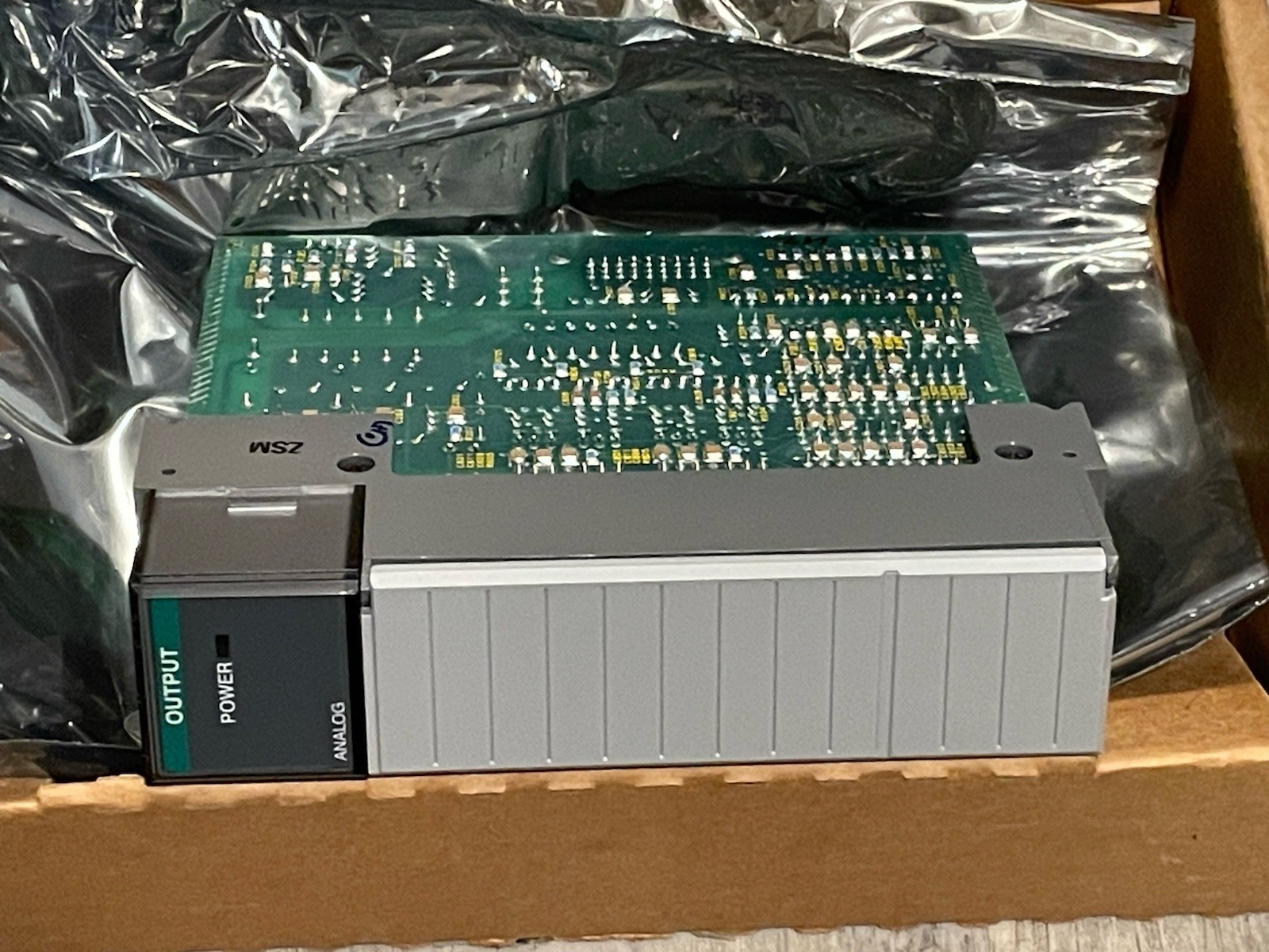 GENUINE Surplus OPEN Allen Bradley 1746-NO4I /A SLC 500 Analog Output Module
