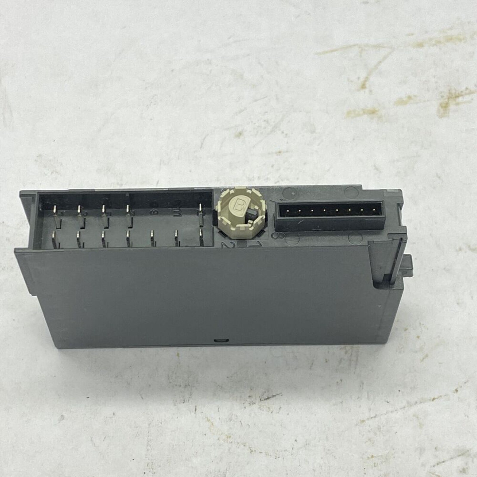 New Siemens 6ES7 132-4BD00-0AA0 6ES7132-4BD00-0AA0 SIMATIC DP Modules for ET200S