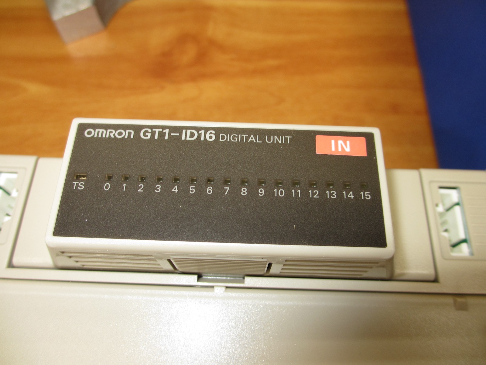 Omron GT1-ID16 *NEW* Digital Unit GT1-BSCO1