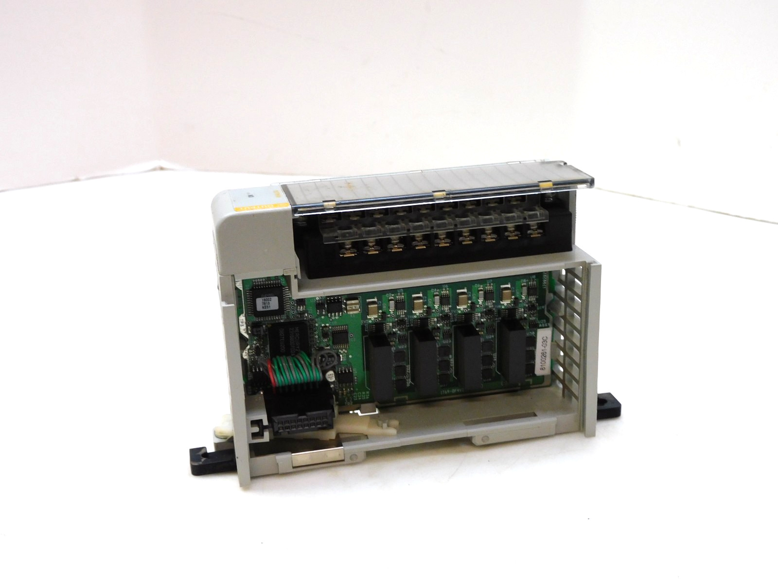 Allen Bradley 1769-0F4VI Compact I/O 4CH Voltage Output Module FW 1.2 1769-OF4VI