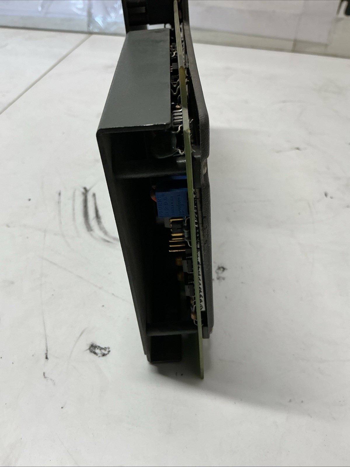 Allen-Bradley 1771-OFE1 Series B Analog Output Module. Z-693