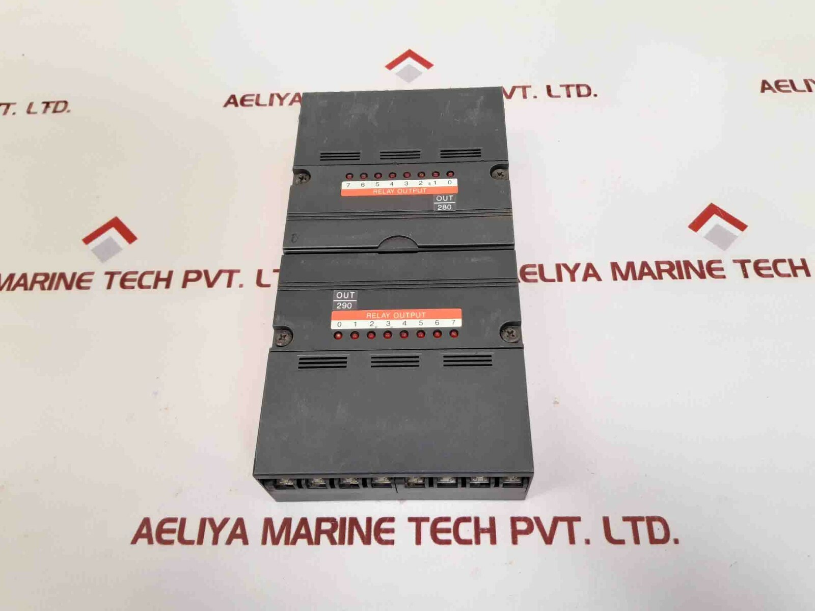 Idec PFJ-T081u 8-Relay Output Unit , Max.55’c