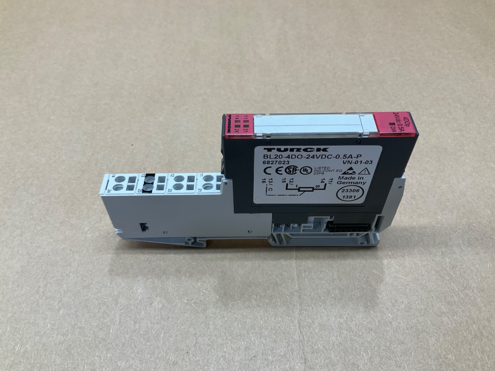 Turck BL20 Output Module BL20-4DO-24VDC-0.5A-P #53E47
