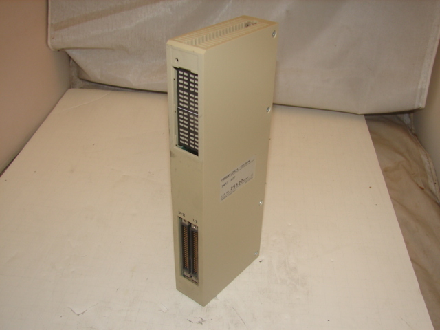 OMRON C250HL-ID219-MK INPUT MODULE – MISSING PLASTIC FRONT PIECE ***XLNT***