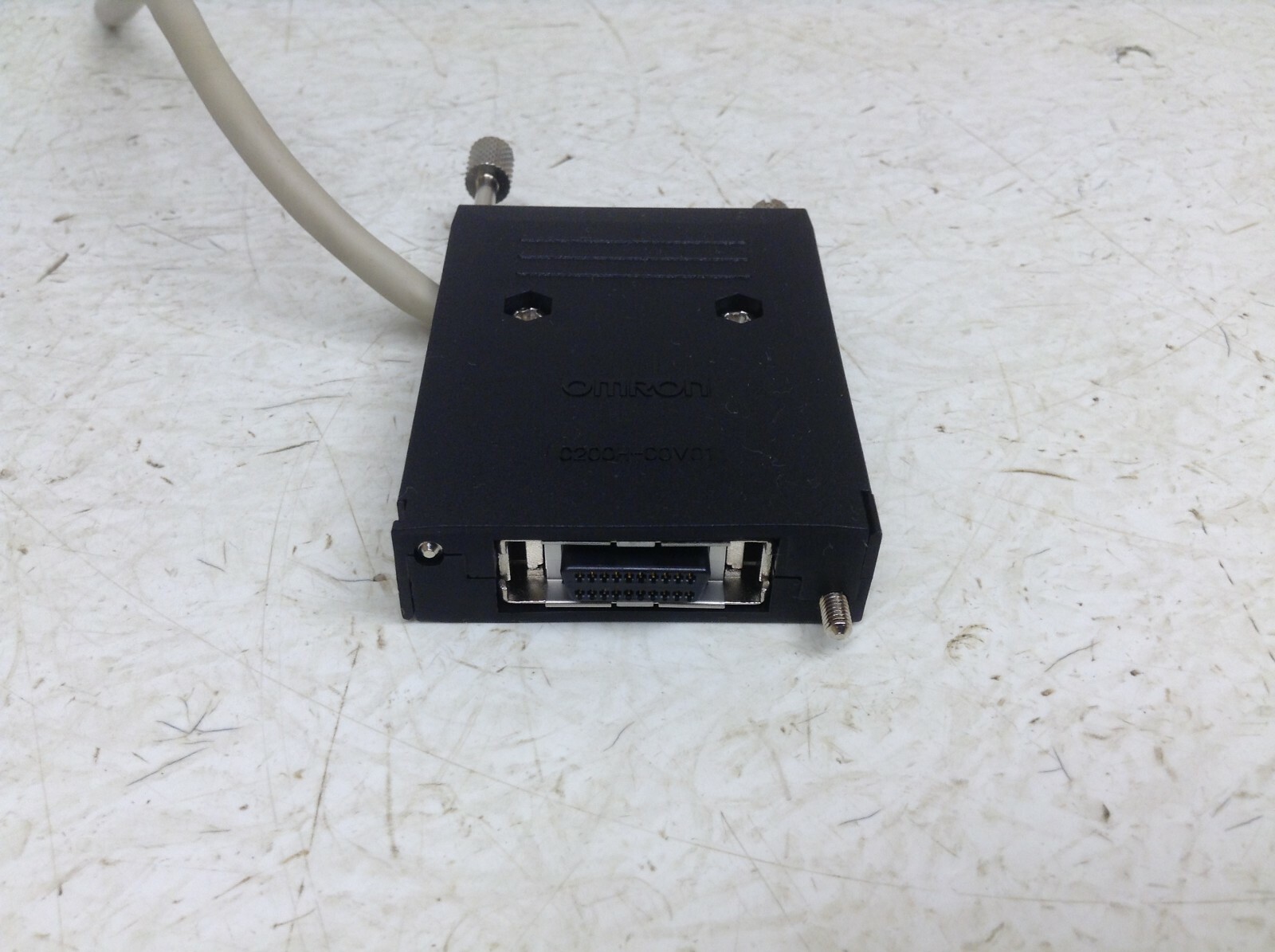 Omron C200H-CN311 Connector Cable Link Unit C200HCN311