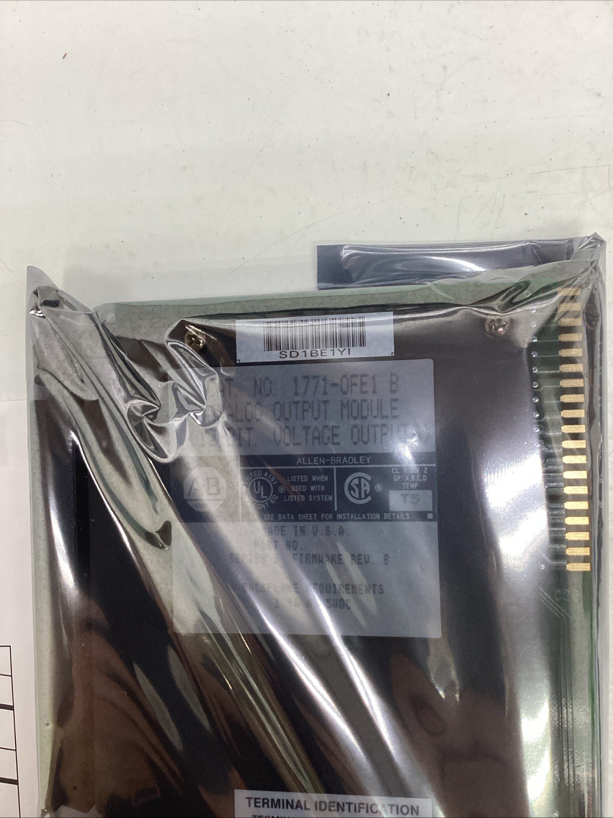 Allen Bradley Analog Output Module 1771-OFE1 W/ Users Manual NEW