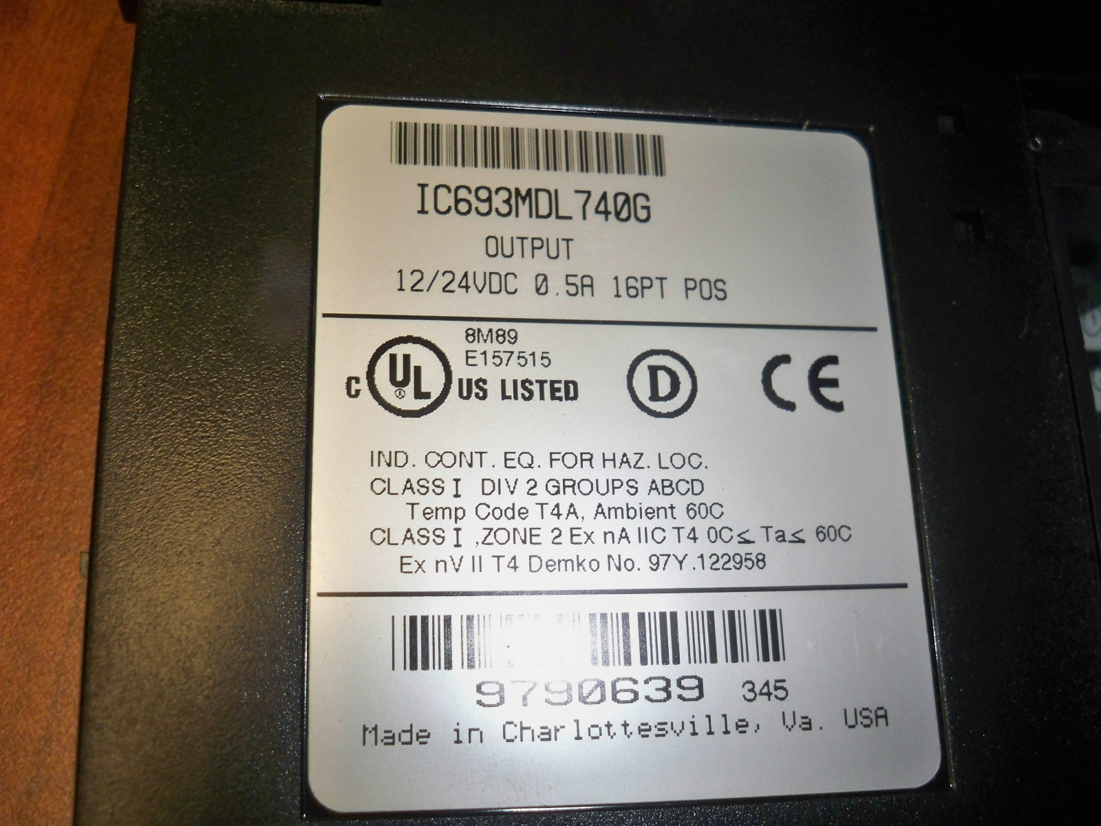 GE Fanuc 90-30 12/24 VDC Output Module IC693MDL740G Used