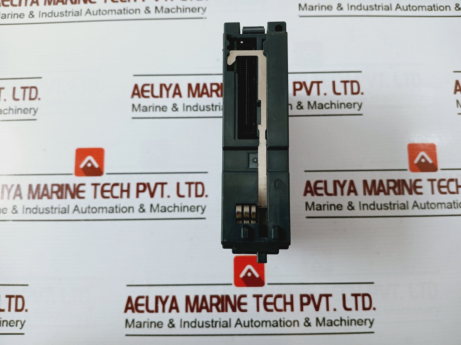 Mitsubishi Electric QY10 PLC Q Series Output module 24VDC 2A KCC-REI-MEK-TD914A5