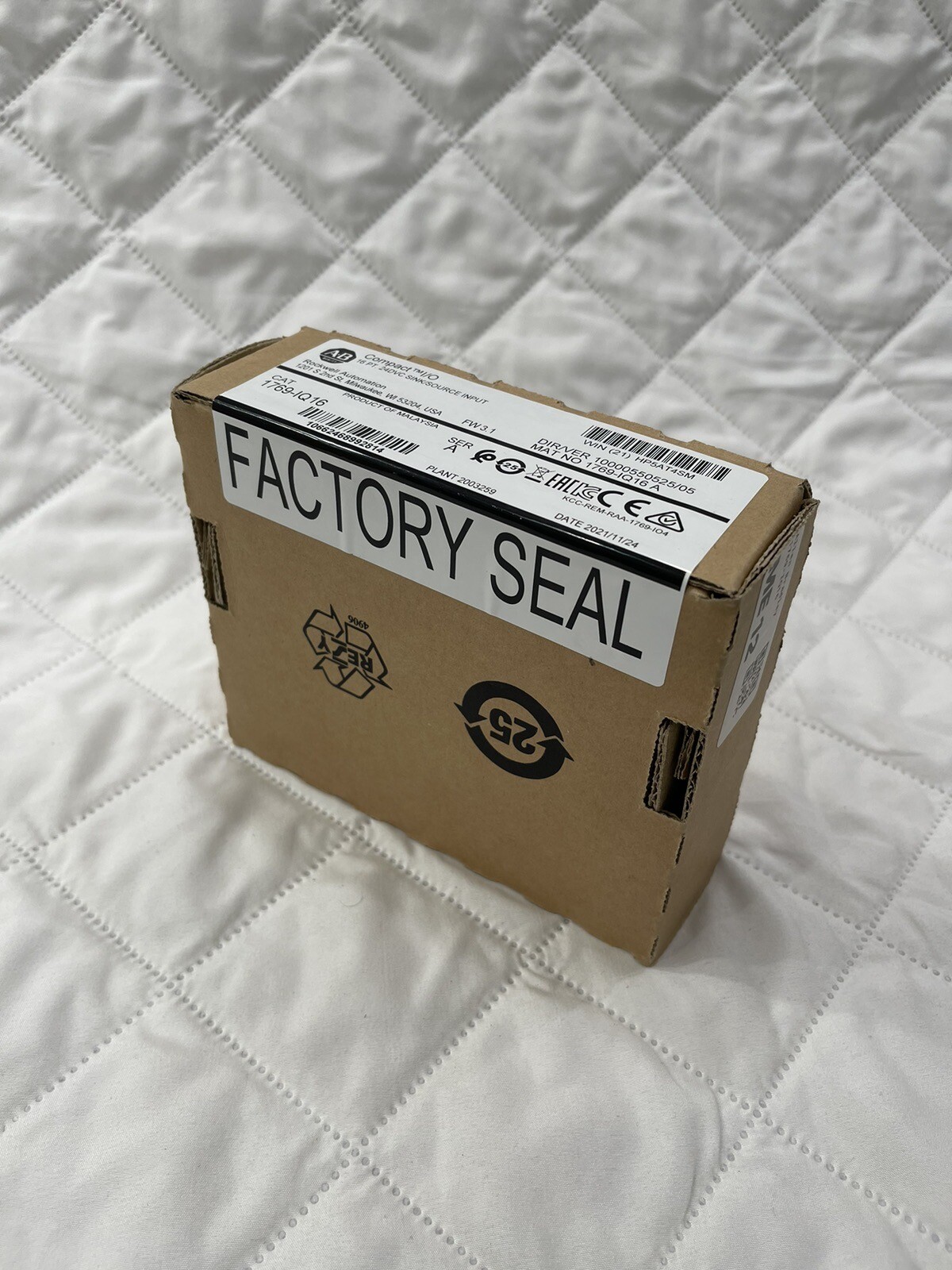 Allen Bradley 1769-IQ16 CompactLogix 16 Pt 24VDC D/I Module 1769IQ16 New Sealed