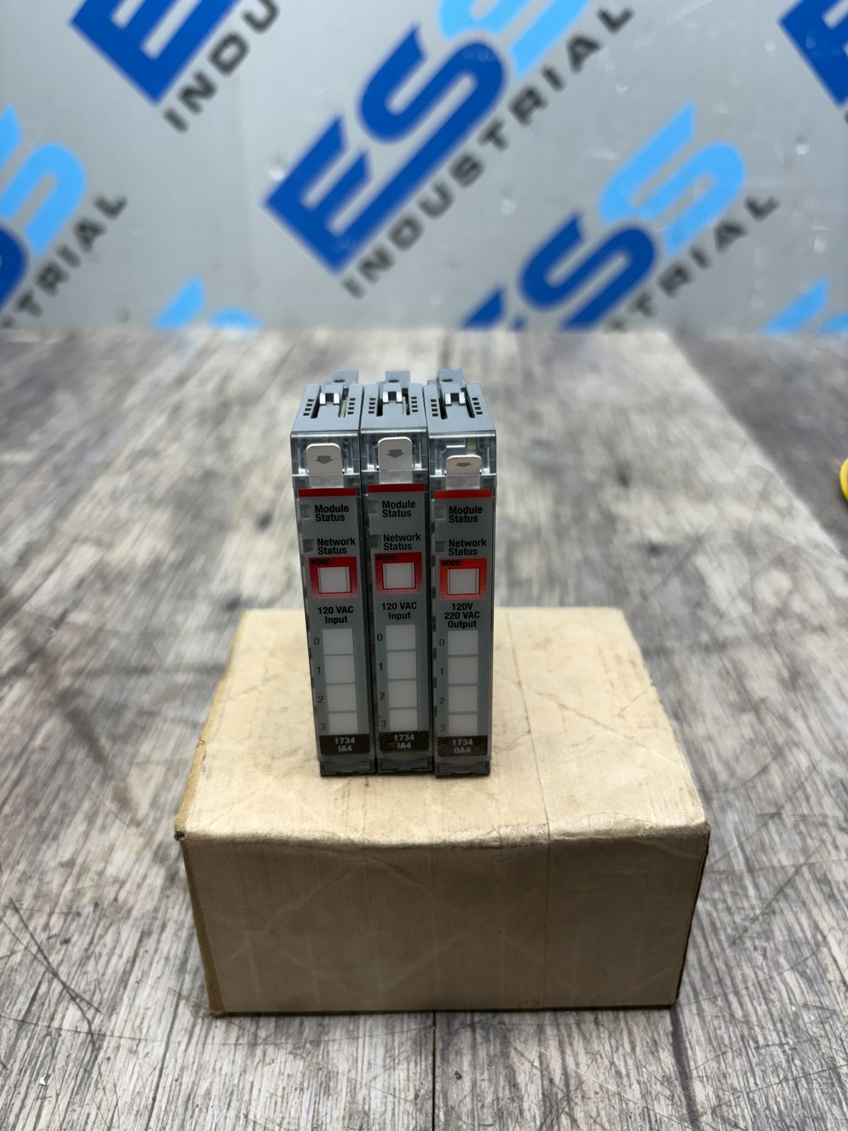 (MIXED LOT OF 3) ALLEN BRADLEY 1734-IA4 & 1734-OA4 POINT I/O MODULE SER C