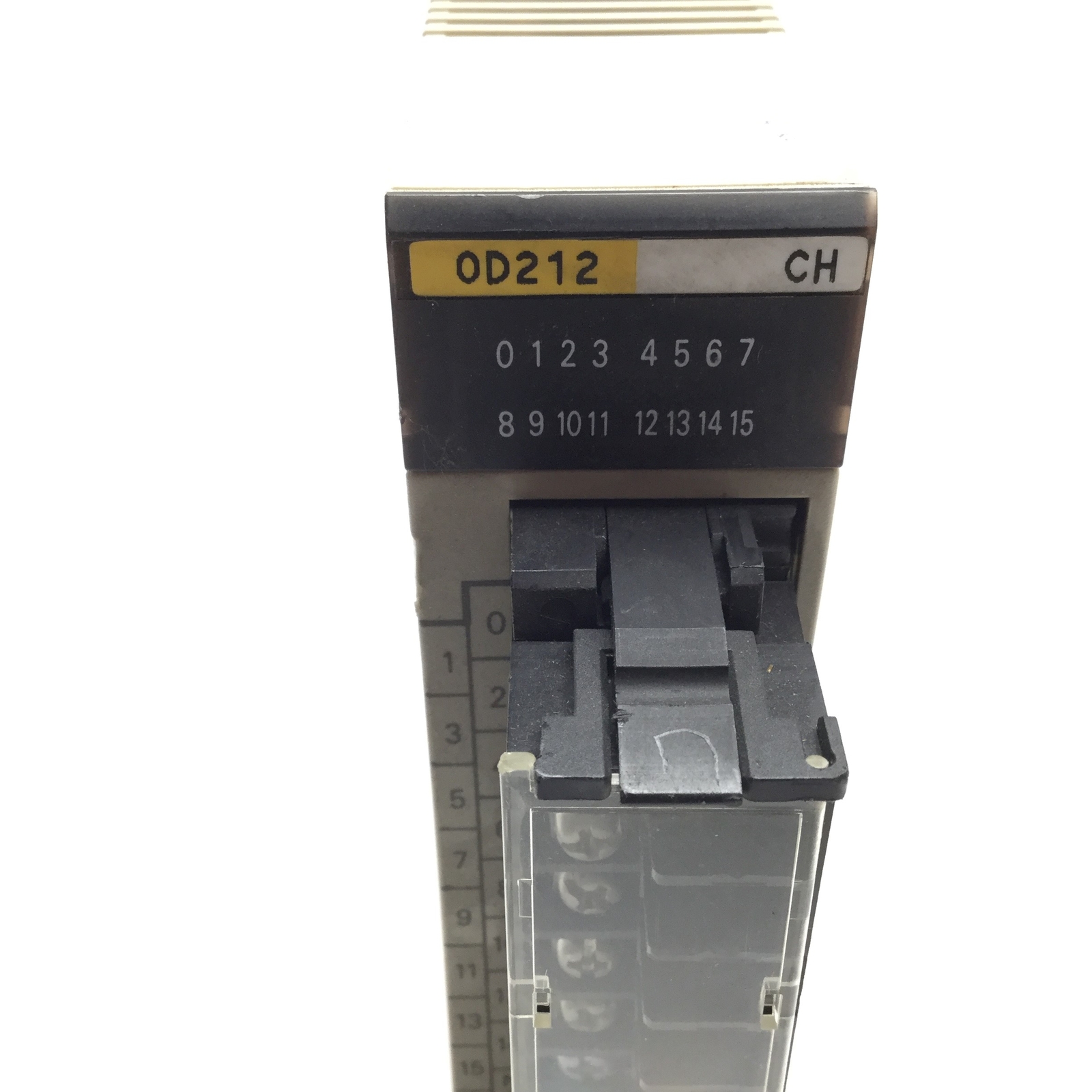 Lot of 2 Omron C200H-OD212 Sysmac PLC Output Module, 16-Point, 24VDC, 0.3A/Point