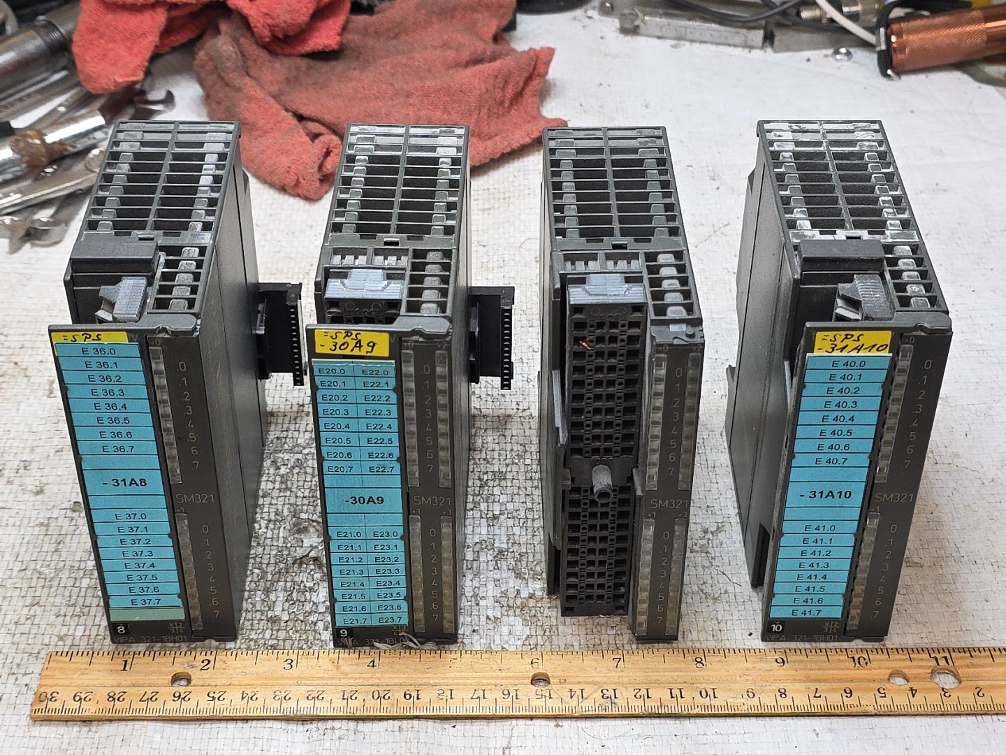 VIPA SM321-1BH01 Output Module 24VDC SM322 Lot Of 4 USED IN EXCELLENT CONDITION