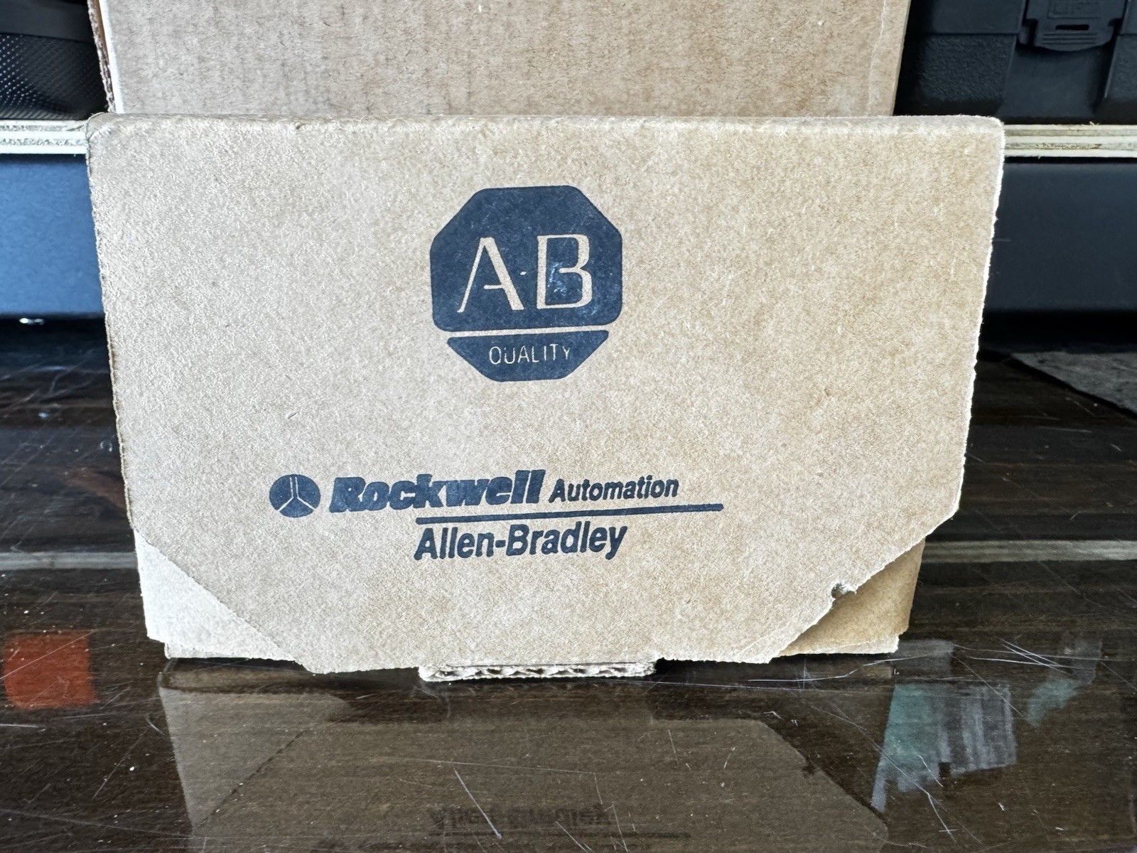 New Allen Bradley 1492-AIFM6S-3 Ser A 6CH Isolated Feed-Through Interface Module