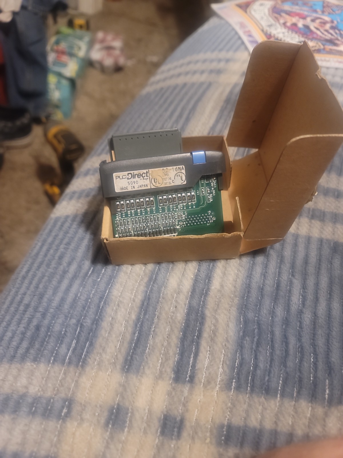 Automation Direct D2-16NA discrete input module, 16-point, 120 VAC, Q-877