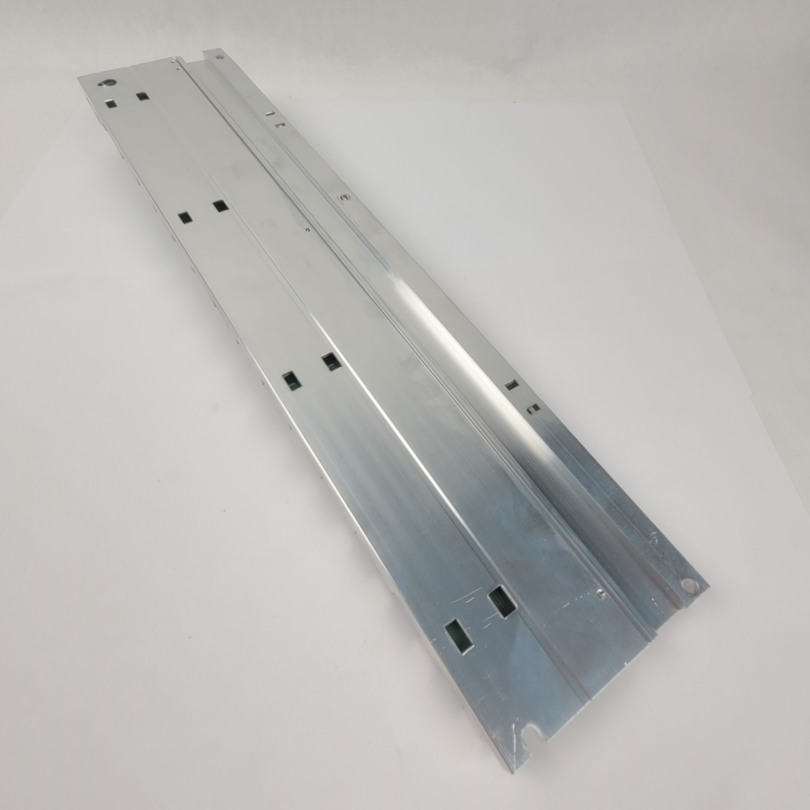 Mitsubishi Q312B Base Unit, 13 Slot – USED