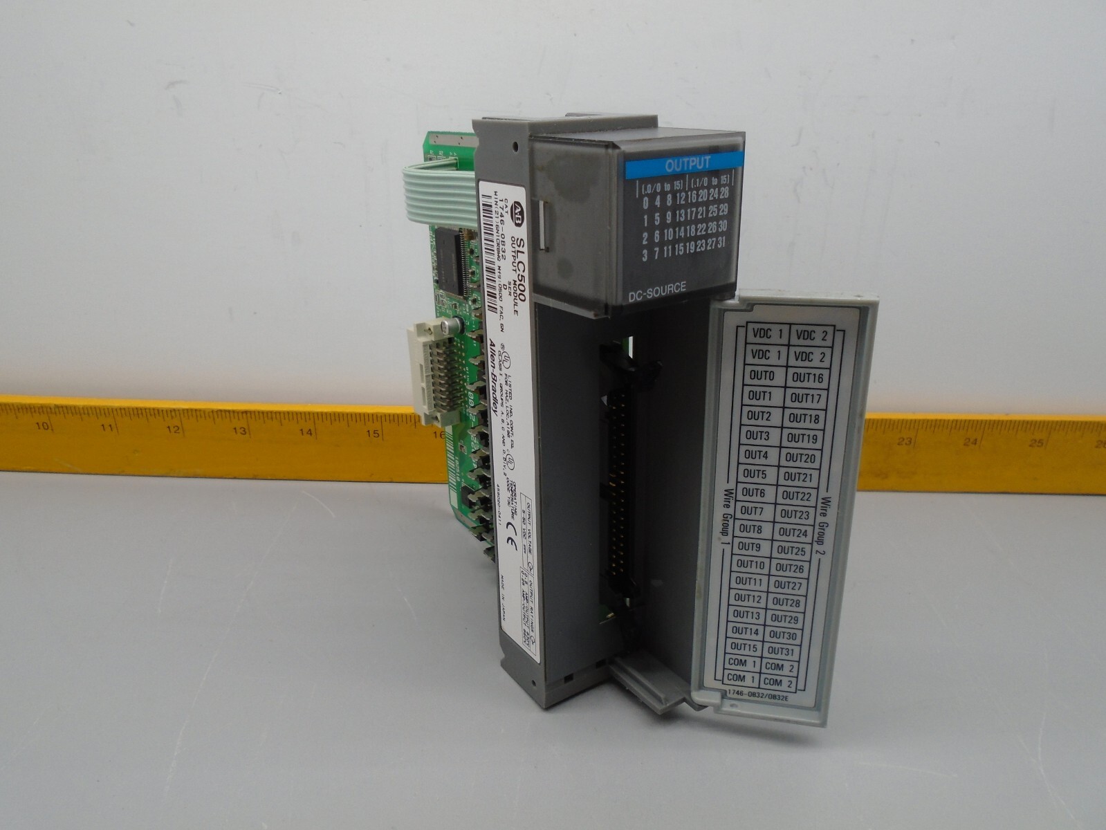 1746-OB32 /D Allen Bradley SLC 500 DC output 1746-0B32 W218