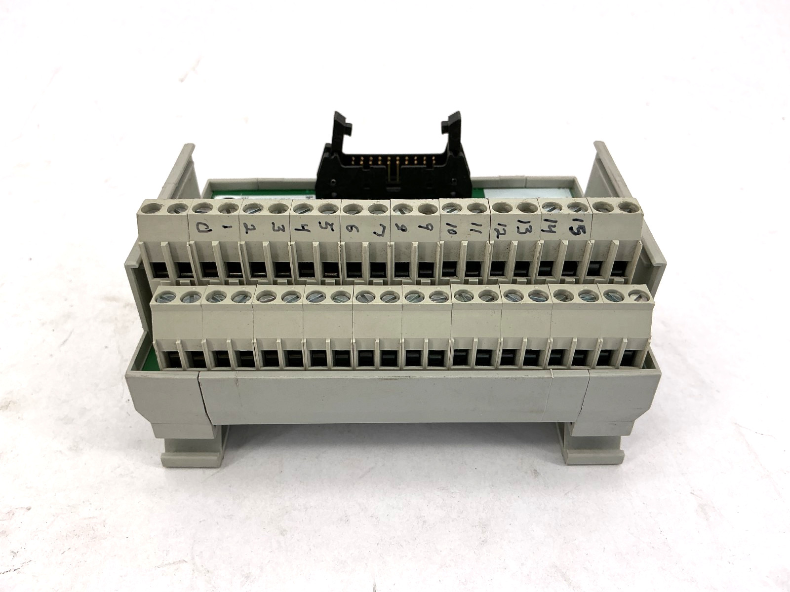 Allen Bradley 1492-IFM20F-F120-2 Ser A 20PT Fusible Interface Module w/ LEDs