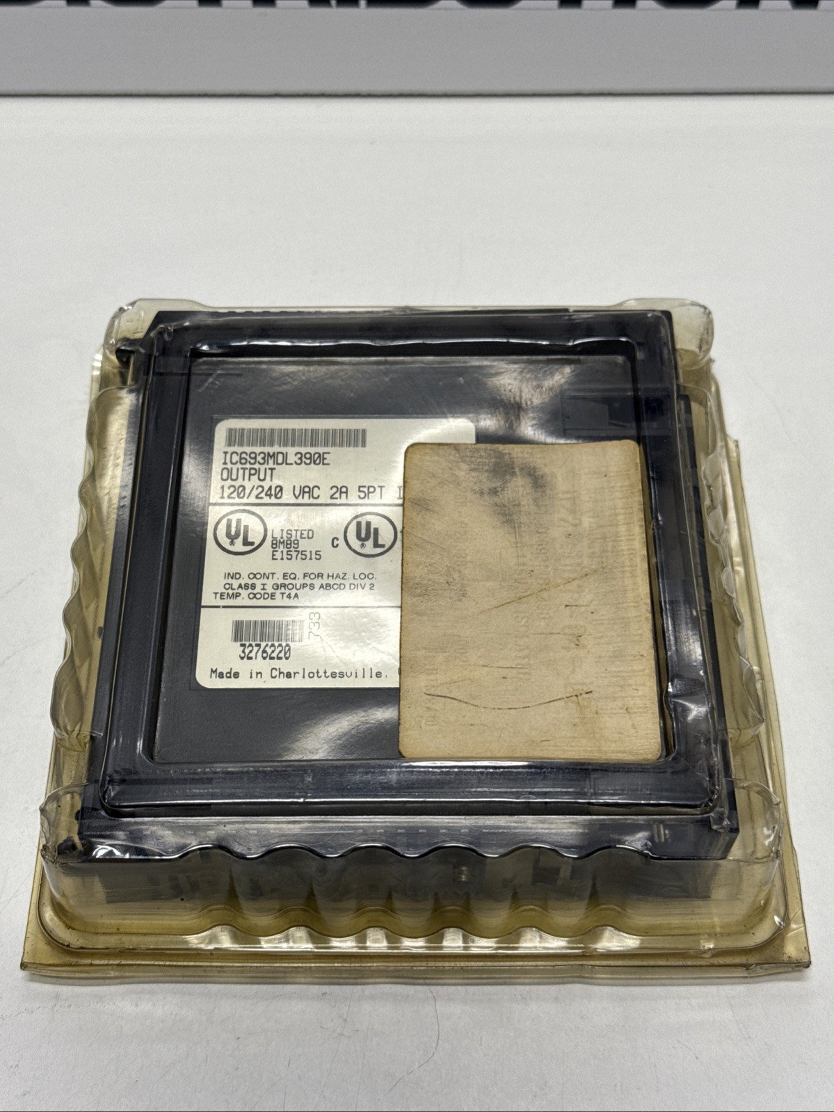 NEW ~ GE Fanuc Output Relay 120/240 VAC 2A 5PT IC693MDL390E