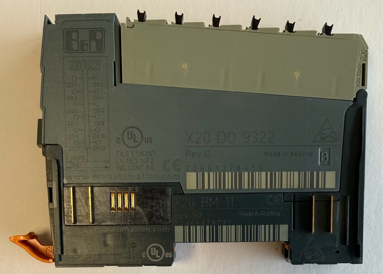 B&R Digital Output Module / Digital Output / 24VDC / Rev. I0 / X20DO9322