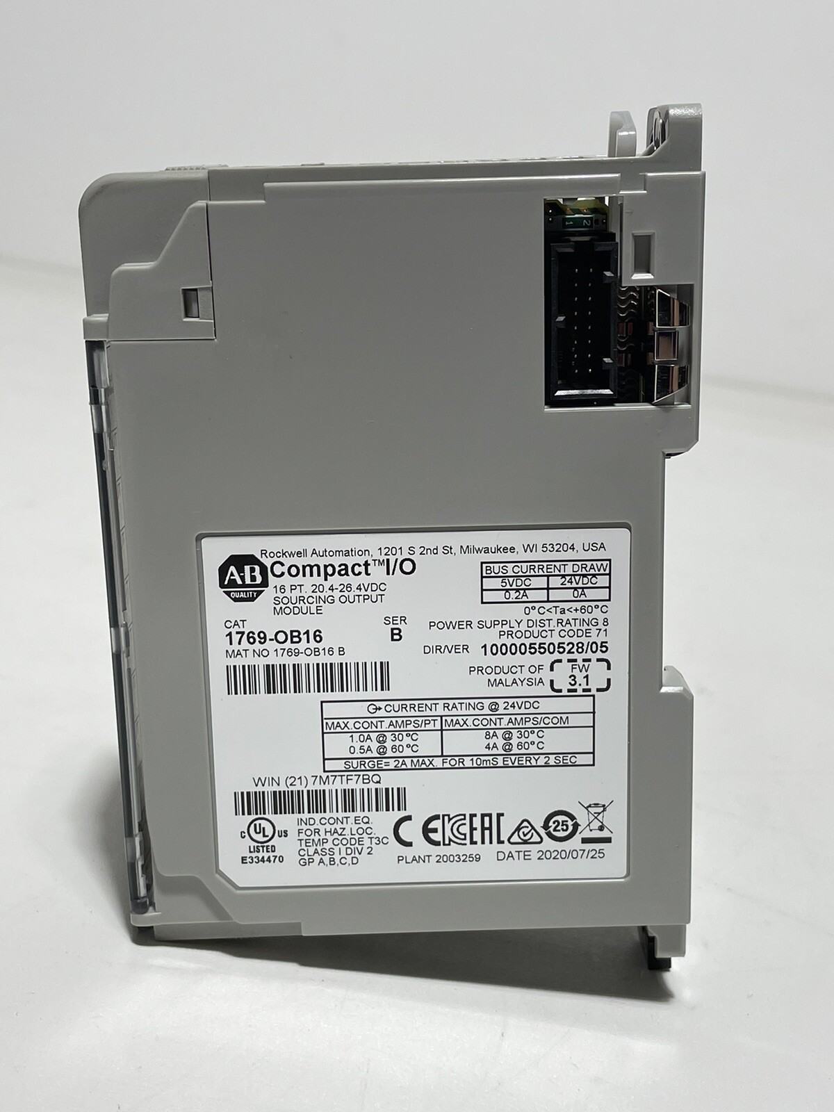 Allen Bradley 1769-OB16 Ser.B DC Output, F/W 3.1
