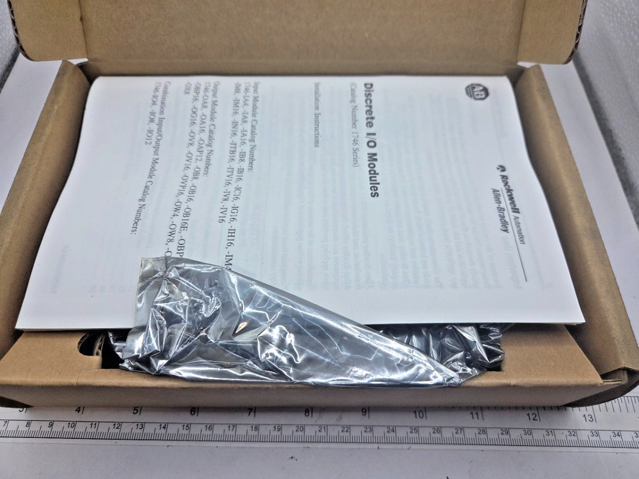 ALLEN-BRADLEY 1746-1A16 SERIES C SCL500 INPUT MODULE, BULLETIN 1746, 0230J