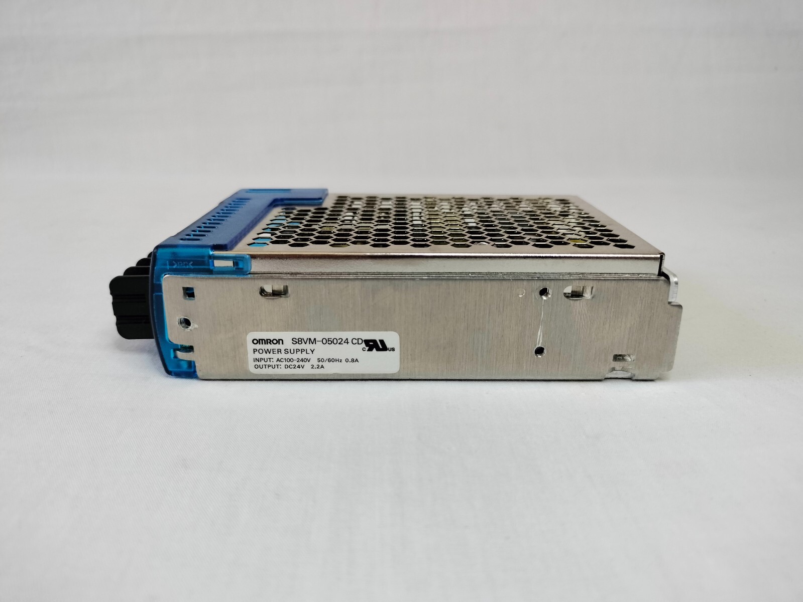 Omron S8VM-05024CD S8VM05024CD Power Supply 24VDC,2.2A Made in China