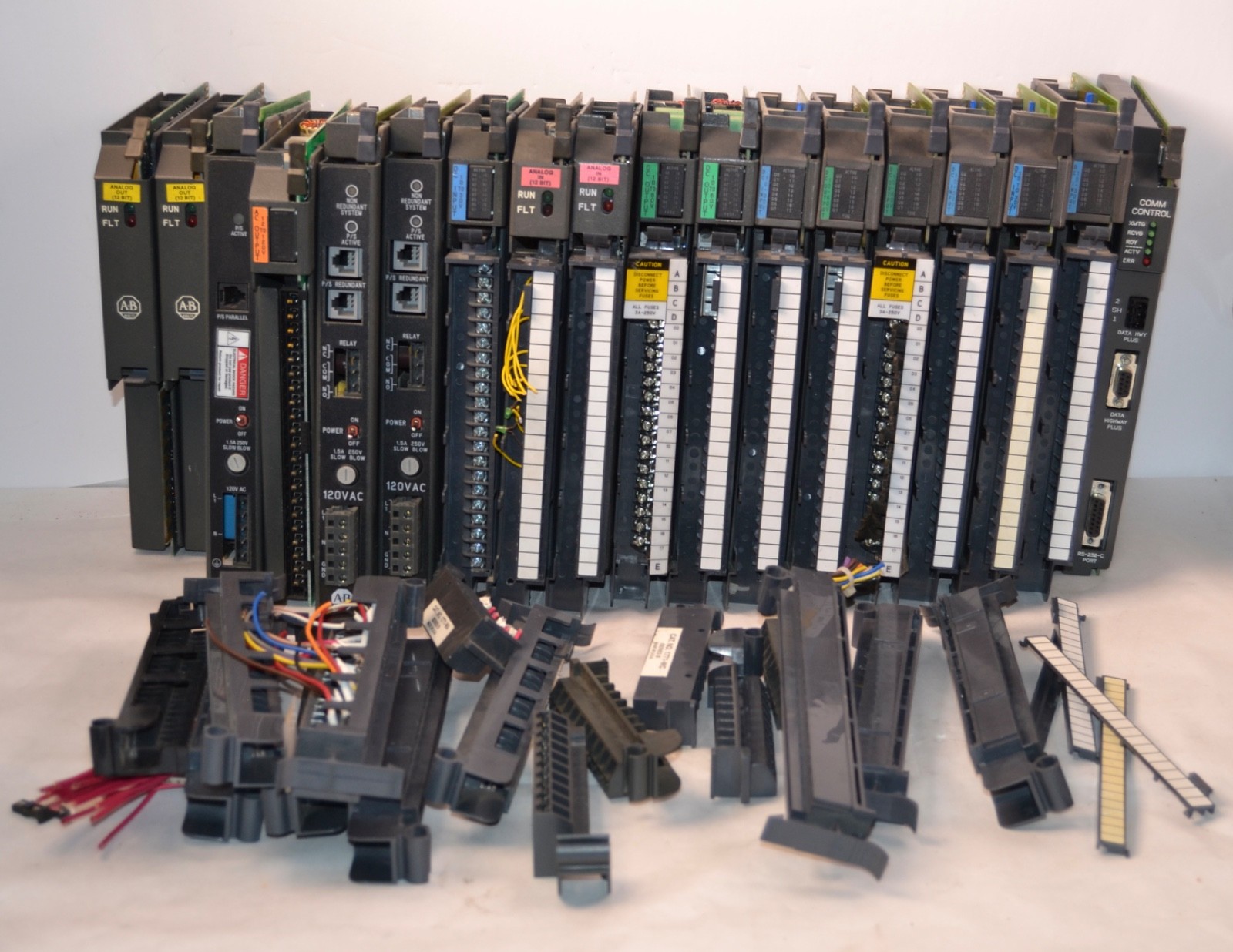Lot of 18 Allen Bradley 1771 Input Output Power Modules Power Supplies Swing Arm