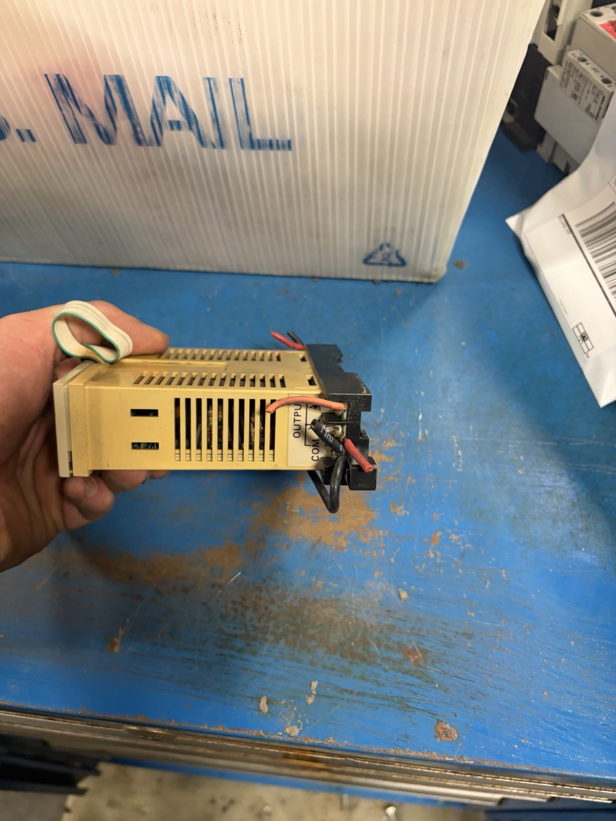 Omron 3G2A3-0A221 Output Module OA221 USED