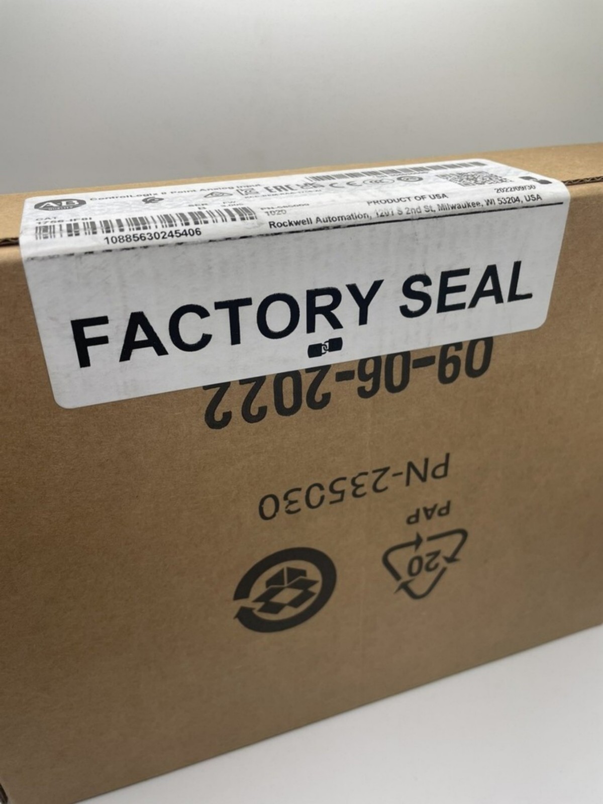 Brand New AB 1756-IF8I/B ControlLogix 8 Point Analog Input 1756IF8I serB US 1PC