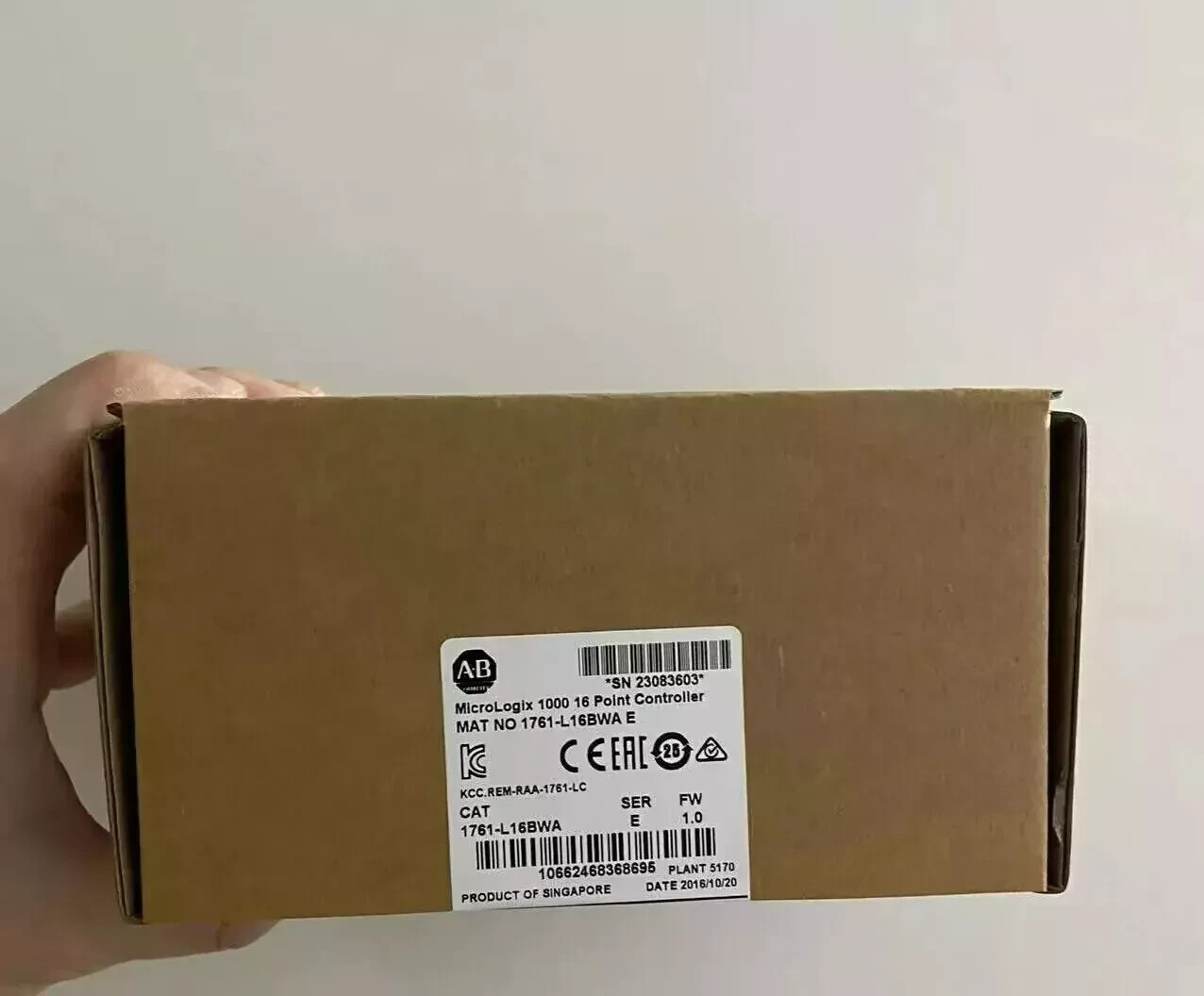 New Allen Bradley 1761-L16BWA MicroLogix 1000 16 Point Controller 1761L16BWA