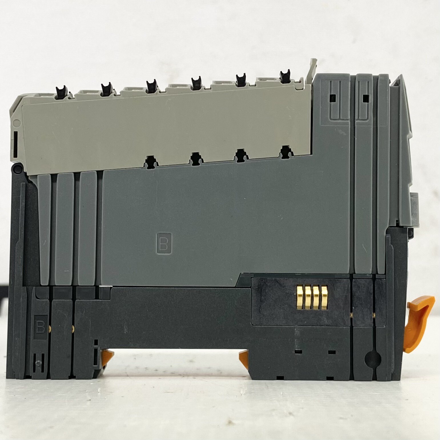 B&R X20D09322 Digital Output Module w/ X20BM11 Base 24VDC 12 DO PLC IO Tested