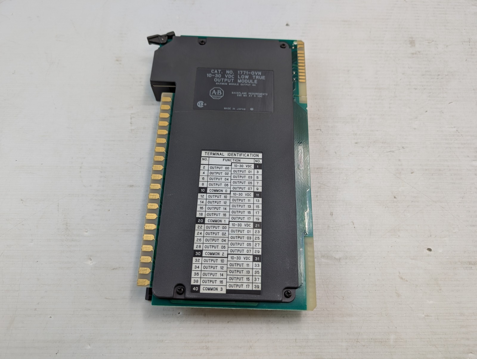ALLEN BRADLEY 1771-OVN Low True Output Module 10-30VDC