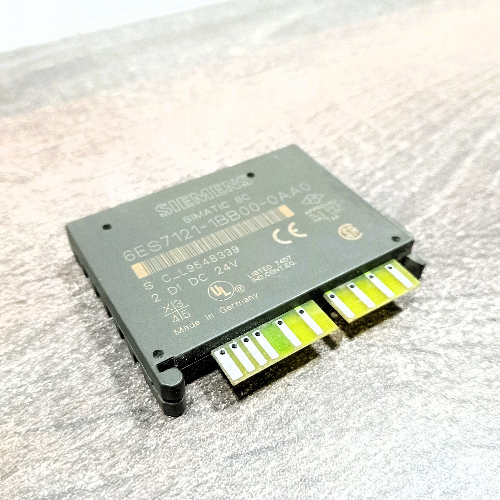 USED | SIEMENS 6ES7121-1BB00-0AA SIMATIC SC ELECTRONIC SUBMODULE 2 DIGITAL INPUT