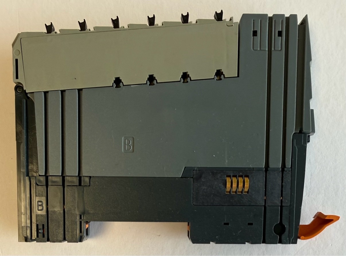 B&R Digital Output Module / Digital Output / 24VDC / Rev. I0 / X20DO9322