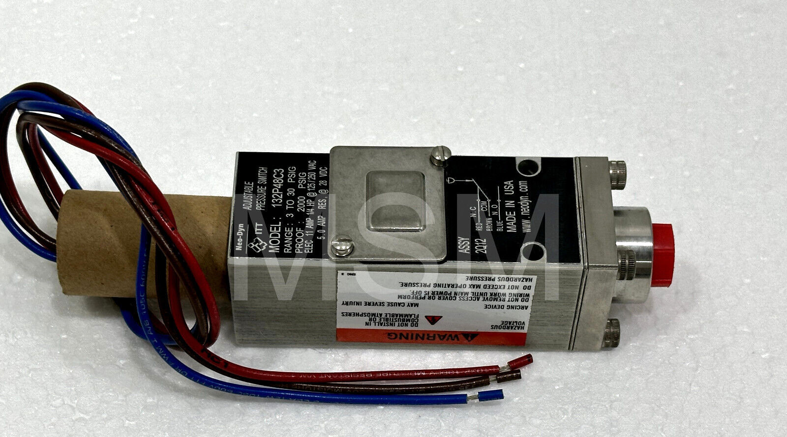 ITT Industrise Adjustable Pressure Switch 132P48C3 2000 PSIG