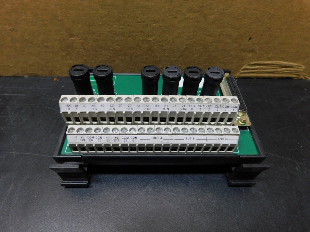 ALLEN BRADLEY AB — 1492-AIFMCE4-F Ser C Interface Module