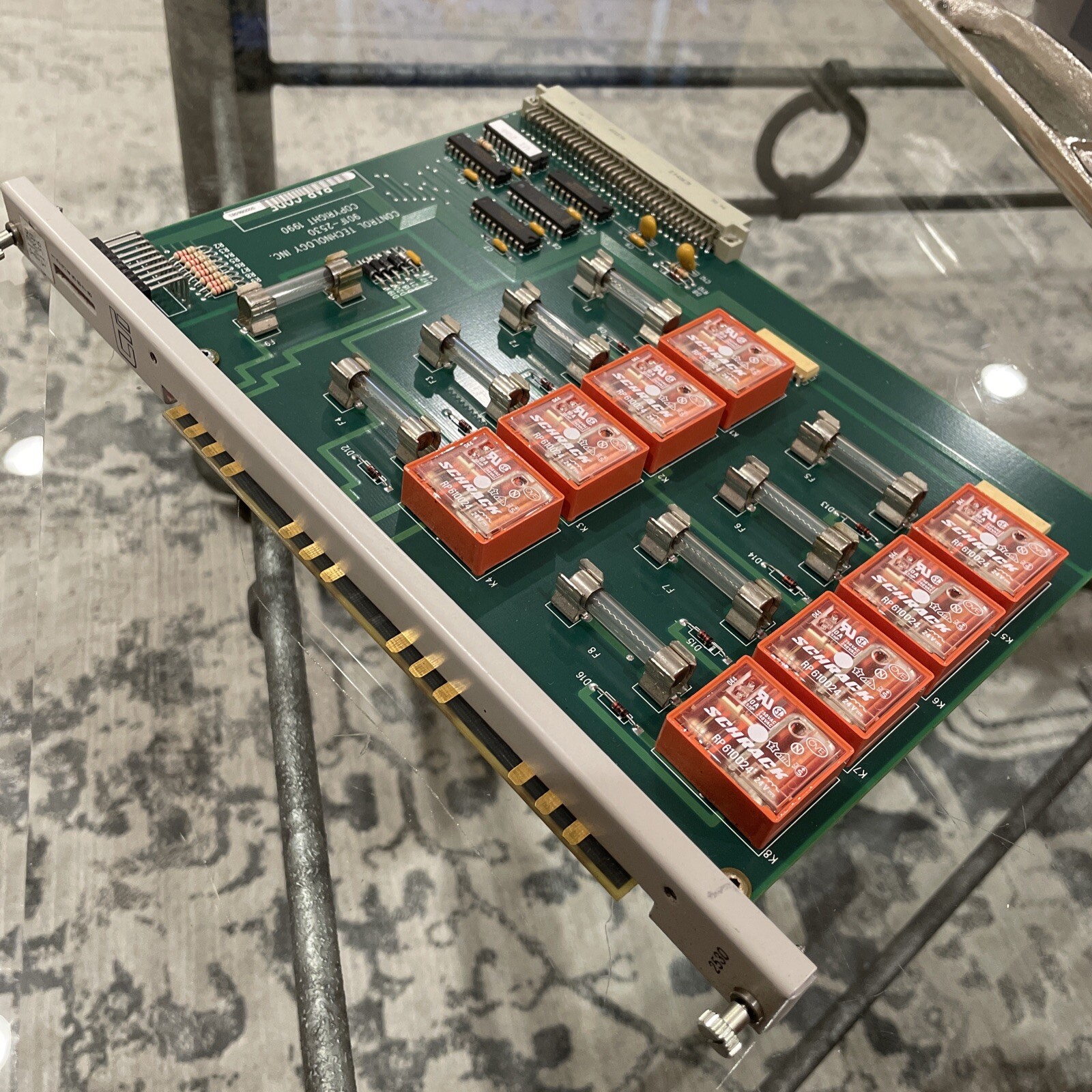 Control Technology CTI 901F-2530 form C contact output