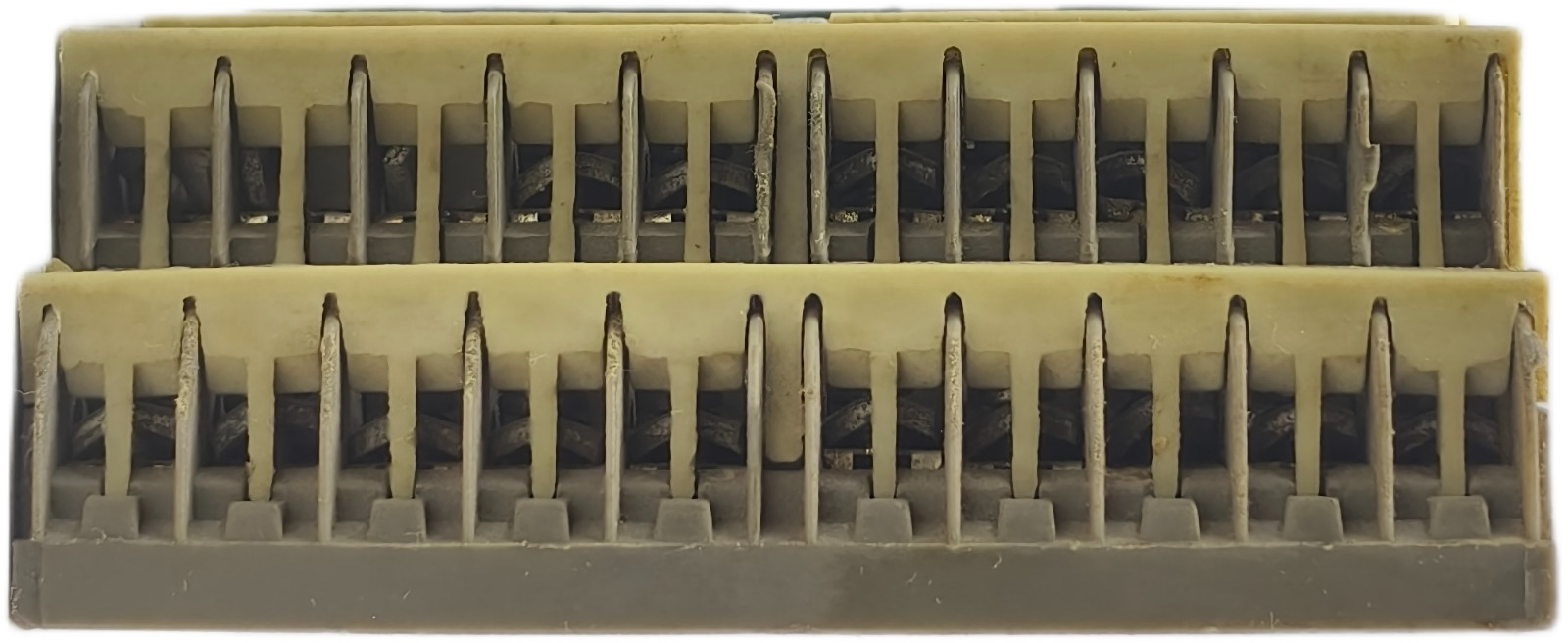 Siemens SIMATIC S5 6ES5700-8MA11 PLC Input Output Bus Module