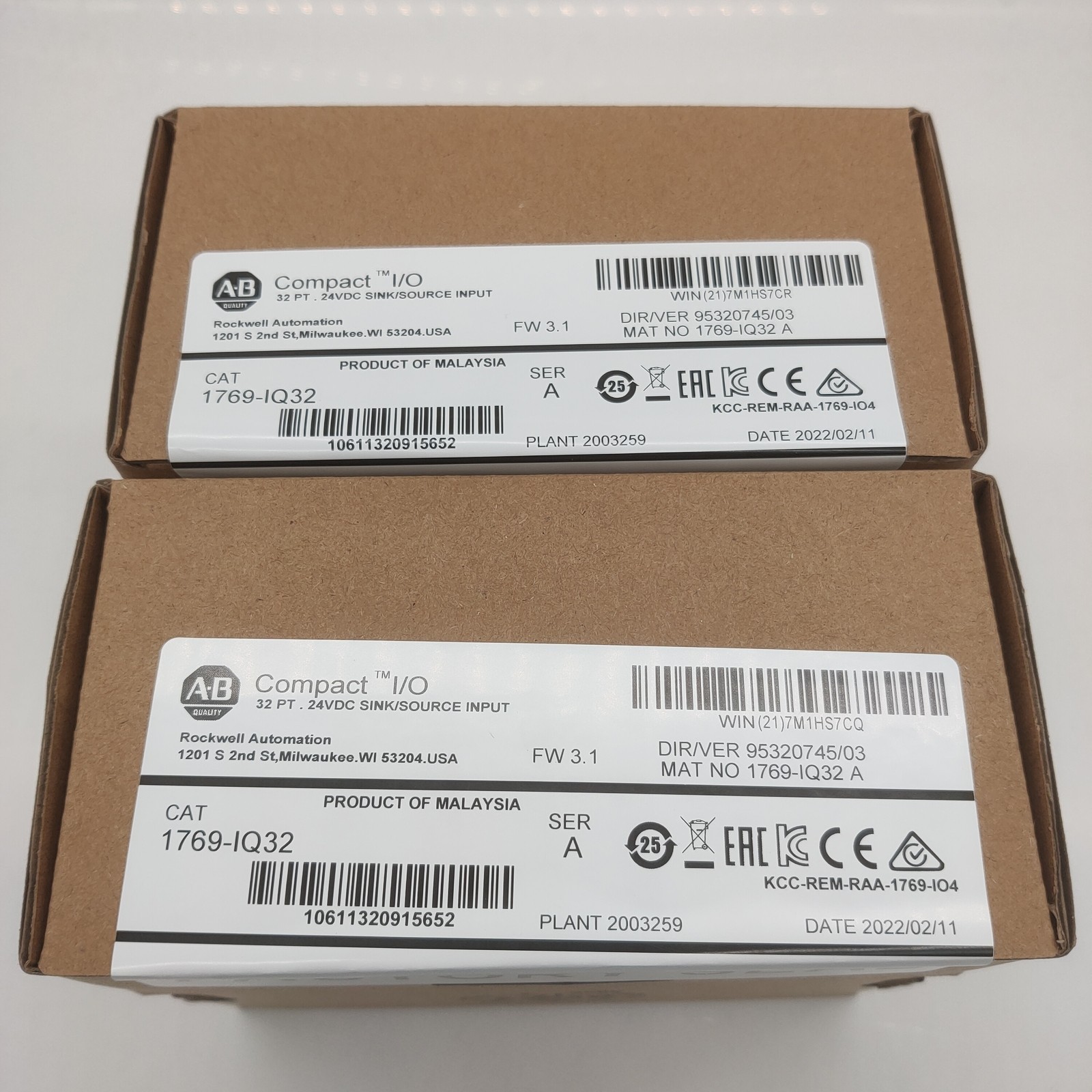AB 1769-IQ32 SER A CompactLogix 24VDC Input Module New Factory Sealed TX Stock
