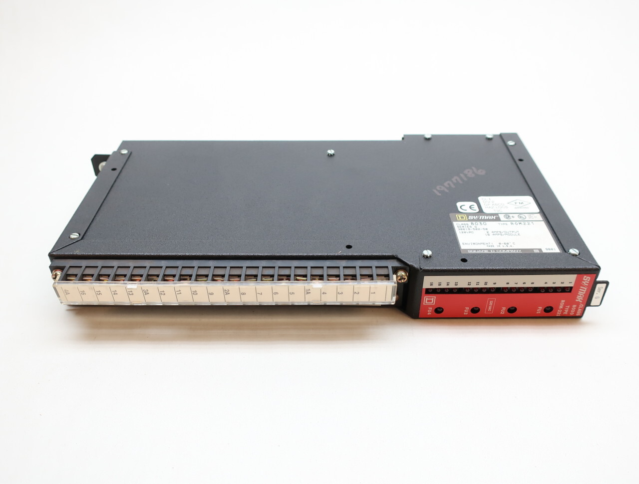 Square D 8030 ROM-221 Sy/max Ser G 120v-ac Output Module