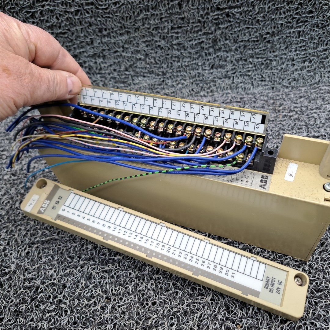 ABB. Style, 07 EB 62 RI. Binary Input Module Procontic T200